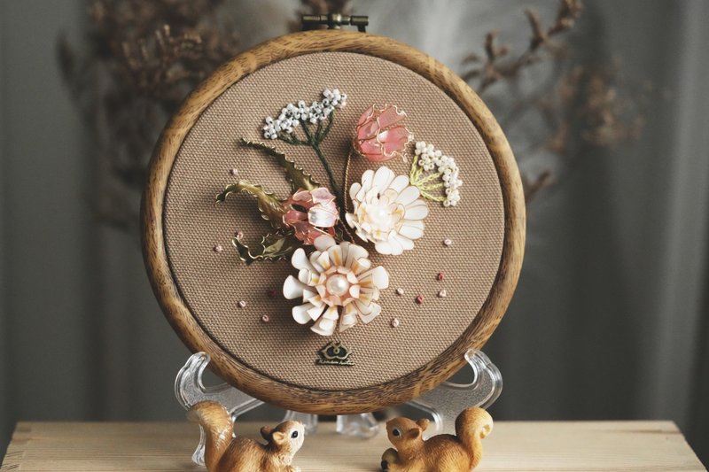 伫足于芳菲的季节 / 挂画vs摆件 / 仅此一件 / 绝版品 - 摆饰 - 树脂 