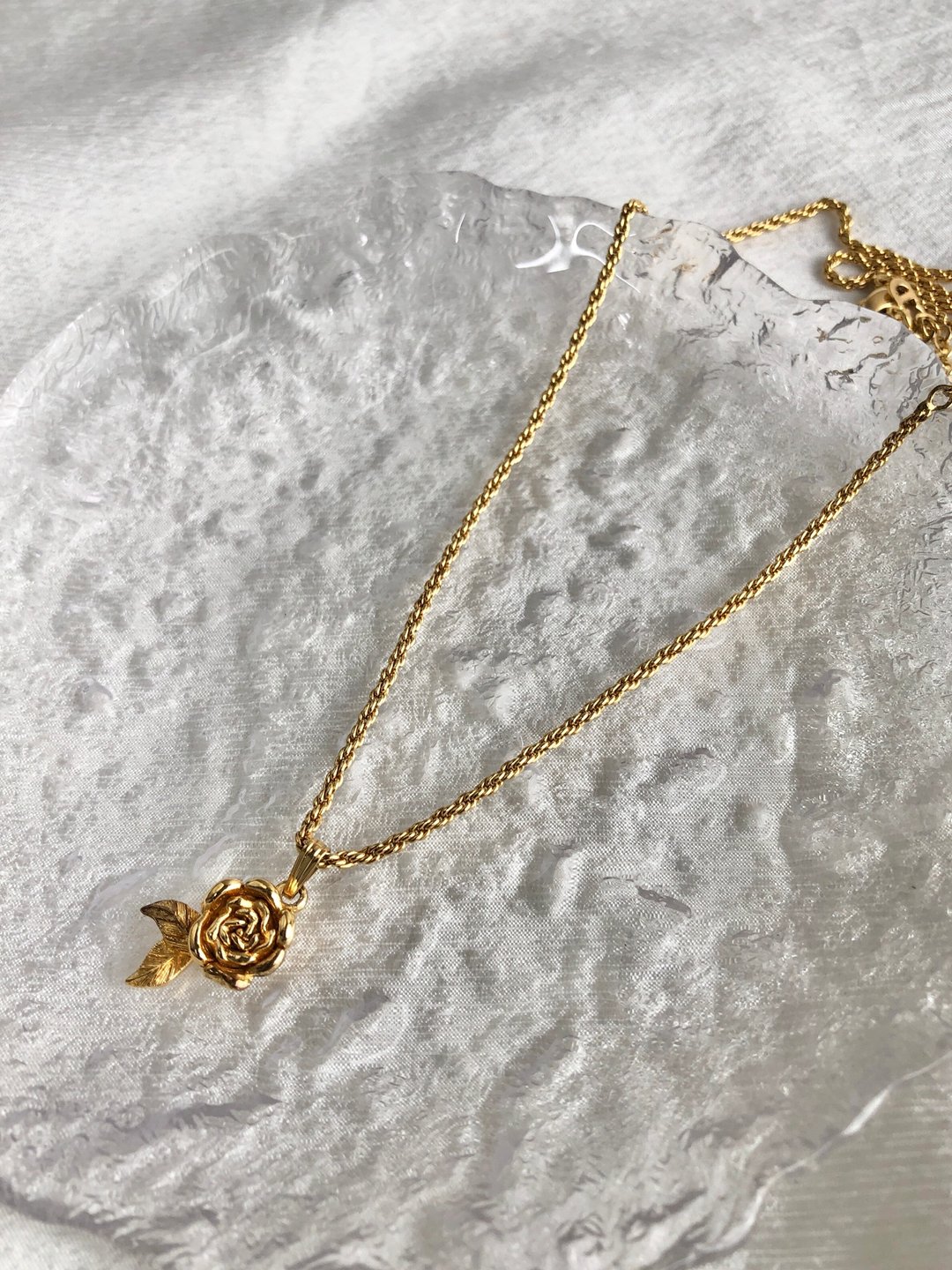 【VintageShop solo 日本直送中古包专卖店】Christian Dior 克里斯汀·迪奥 项链 雾金 经典花卉 复古 珍藏 ysecz3 - 项链 - 其他材质 金色