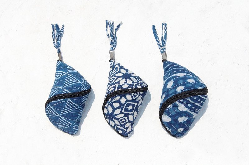 手工蓝染零钱包/印度indigo收纳包/民族风手工小包/悠游卡套-几何 - 皮夹/钱包 - 棉．麻 蓝色