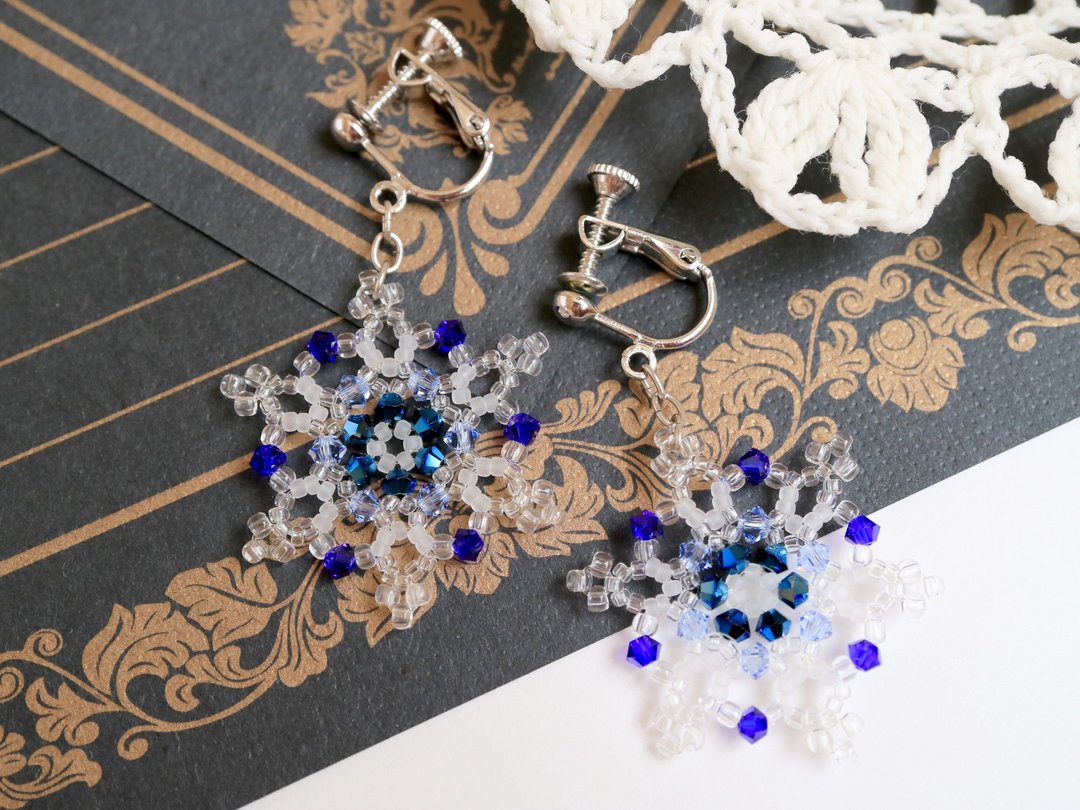 Snowflake Clip-On Delicate Austrian Crystal Snowflake Snow Snow Crystal Winter Elegant Christmas Blue Classic Blue Crystal Glass - 耳环/耳夹 - 玻璃 蓝色