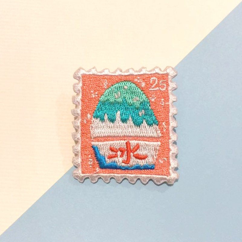 狗狗夹星/ 原创刺绣别针/邮票刨冰 - 胸针 - 绣线 