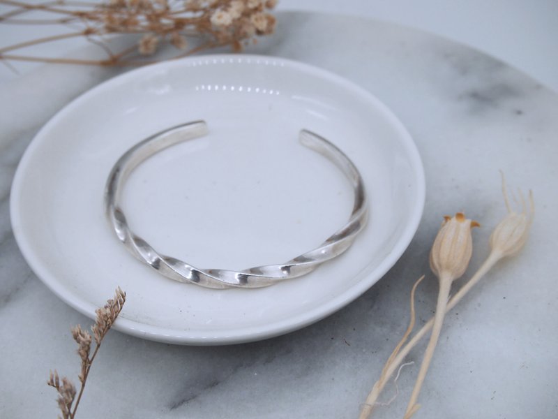 纯银手工扭转手环(3mm) - 手链/手环 - 纯银 银色