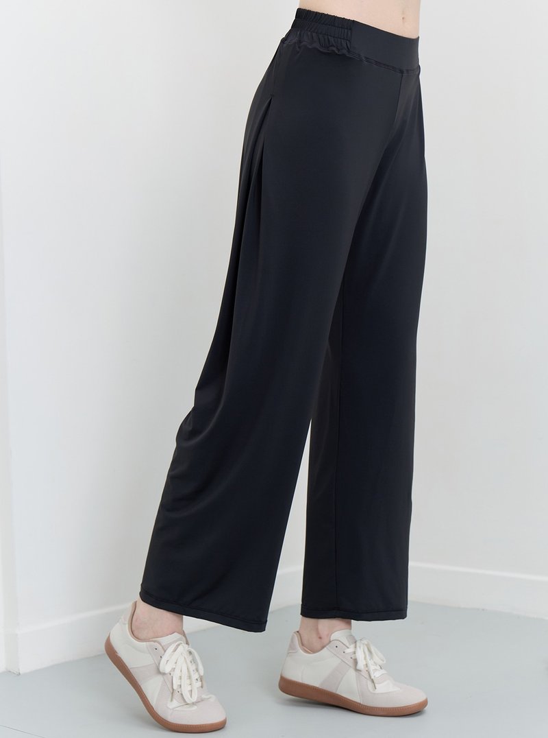 【S2N】FREE SOUL 松紧合褶轻盈宽裤_Black B539 - 女装瑜珈服 - 尼龙 黑色