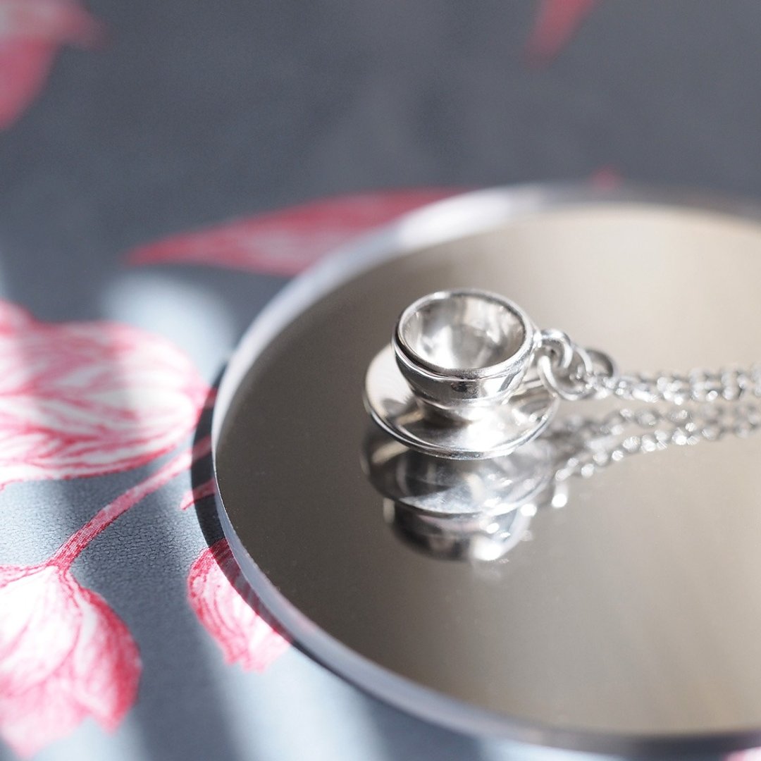 茶杯 & 碟 迷你项链 925纯银 - 项链 - 其他金属 银色