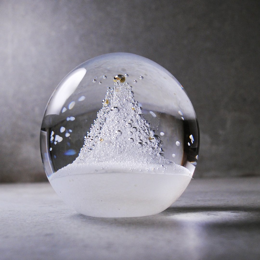 圣诞礼物【雪花水晶球】8cm 圣诞树雪景水晶球 Xmas ホワイトクリスマス - 摆饰 - 玻璃 白色