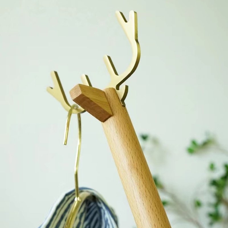 磁吸壁挂式撑衣杆 一个有设计感的撑衣杆 - 其他 - 木头 橘色