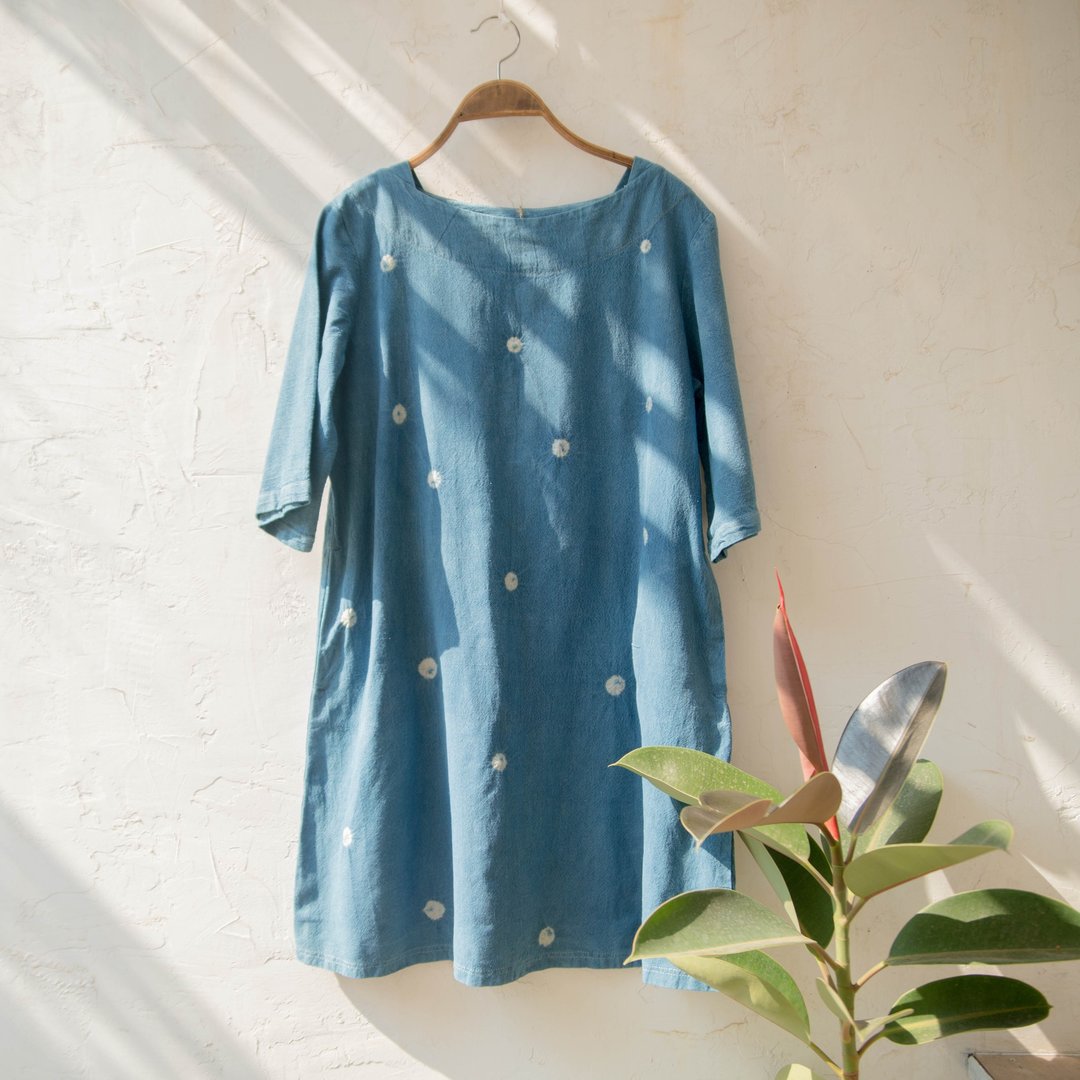 polka dot tunic | handwoven indigo dyed cotton | - 女装上衣 - 棉 蓝色