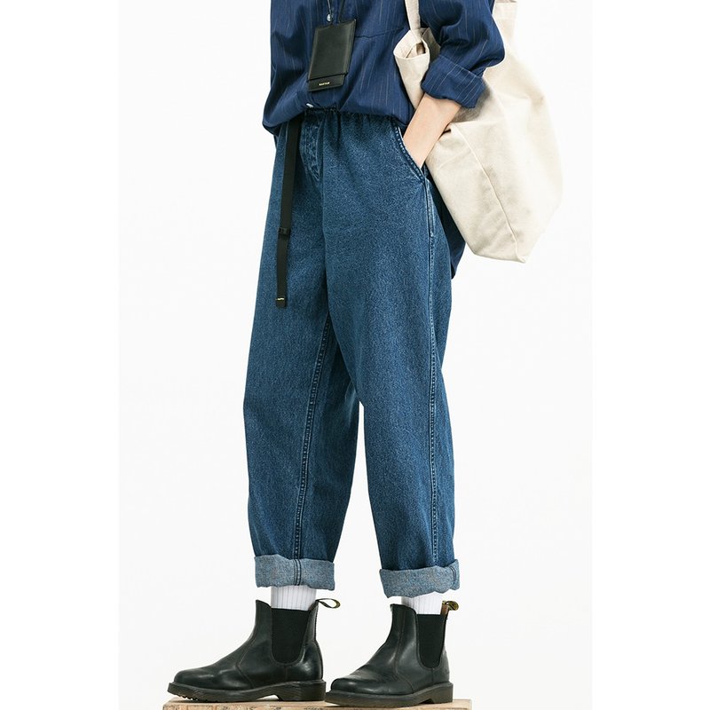 DAKYAM丹宁松紧腰头简约宽松牛仔裤 - 男士长裤 - 棉．麻 蓝色