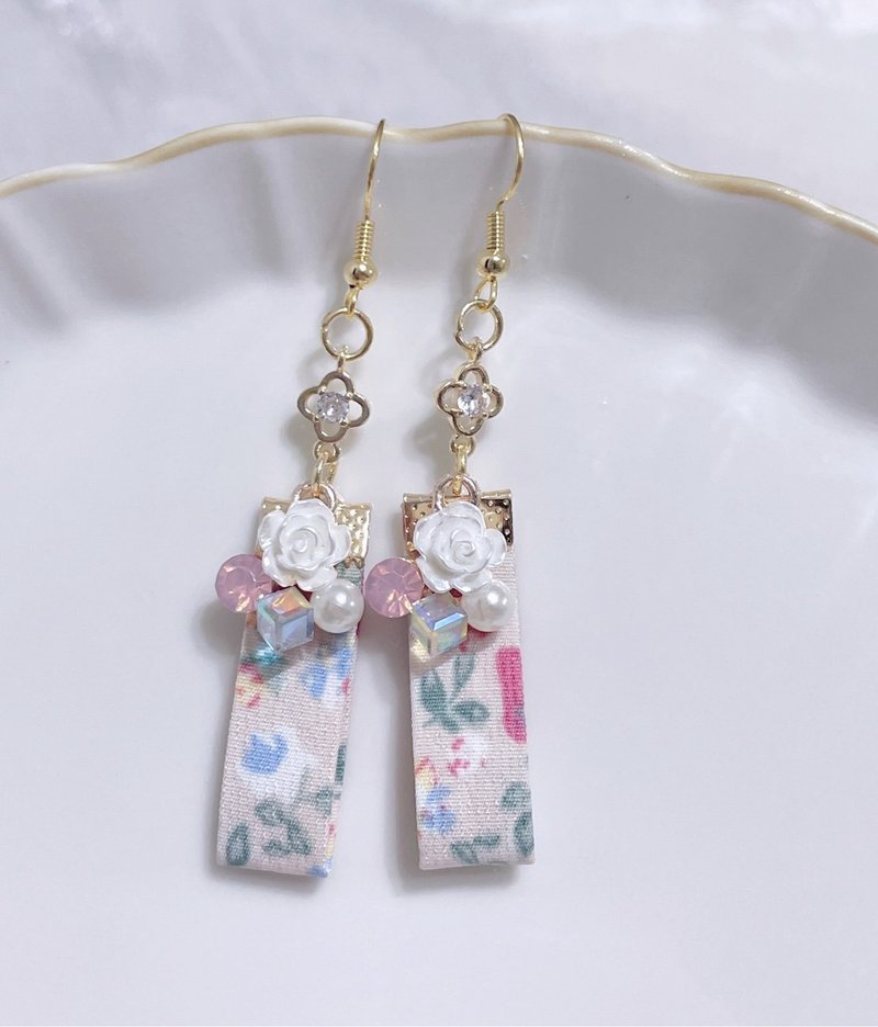 简约气质//粉花朵缎带造型//玫瑰花水钻坠饰14K保色耳环 - 手链/手环 - 其他金属 