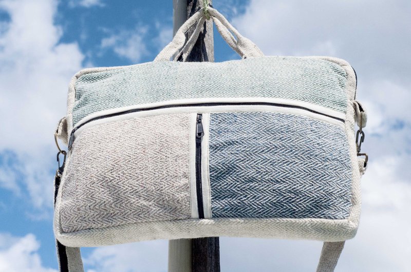 棉麻拼接设计侧背包/肩背包/民族笔电包/拼布包/电脑包-蓝色几何 - 电脑包 - 棉．麻 多色