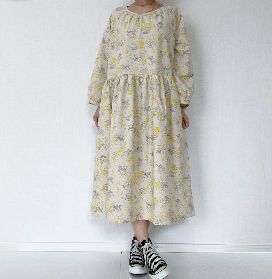 lily of the valley　Long sleeve raglan dress　cotton　 ecru - 洋装/连衣裙 - 棉 白色