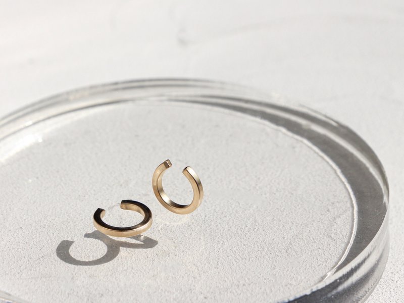 14kgf- square cut ear cuff (small size) - 耳环/耳夹 - 其他金属 金色