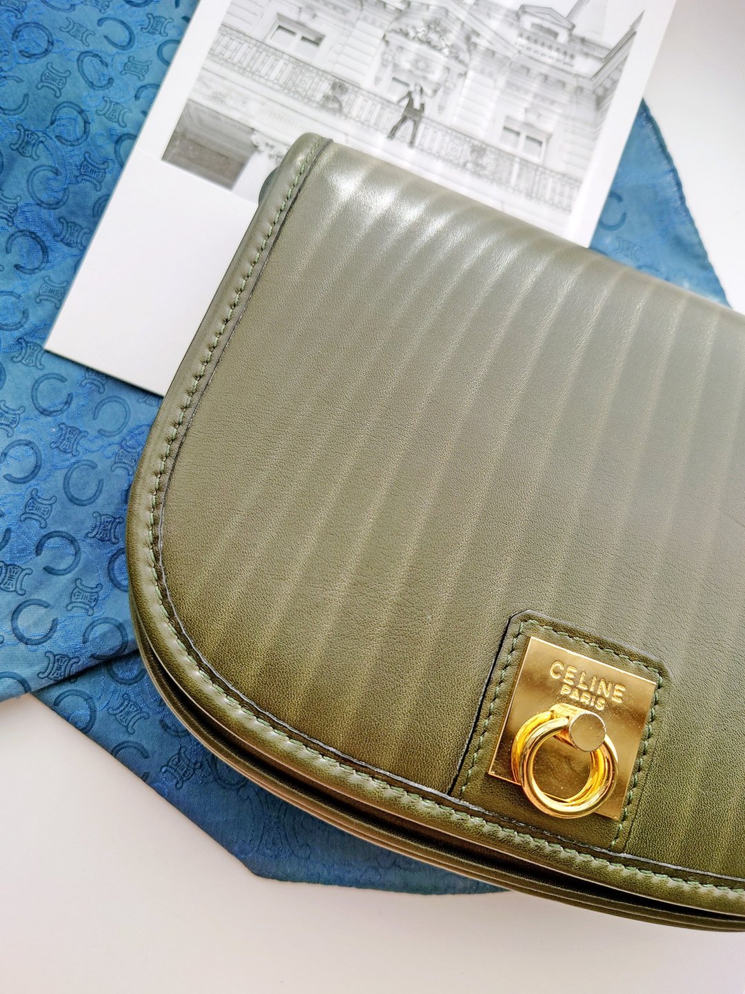 中古美品 CELINE 橄榄军绿半月包马鞍包单肩包斜背包斜背包斜挎包 - 侧背包/斜挎包 - 真皮 绿色