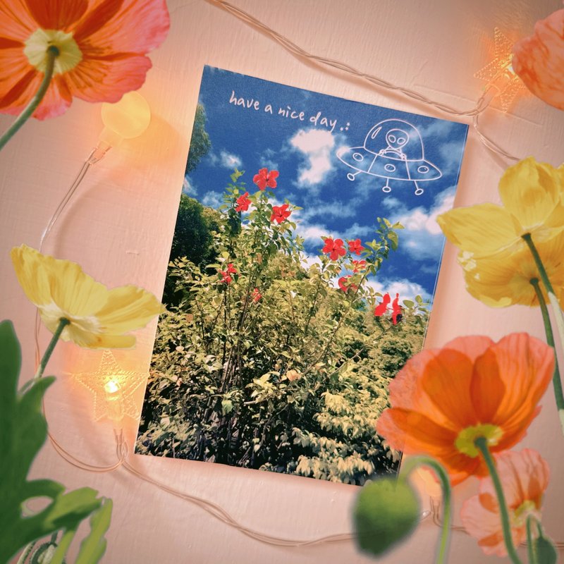 have a nice day 外星人游台湾明信片/酷卡/猫空花花 - 卡片/明信片 - 纸 多色