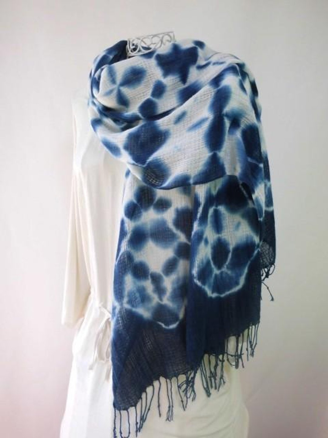Indigo dye, cotton, tie dye, large format long stall - 围巾/披肩 - 棉 蓝色