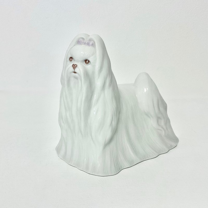 手描きのマルチーズのフィギュリン(ラベンダー色のリボン) - 摆饰 - 瓷 白色