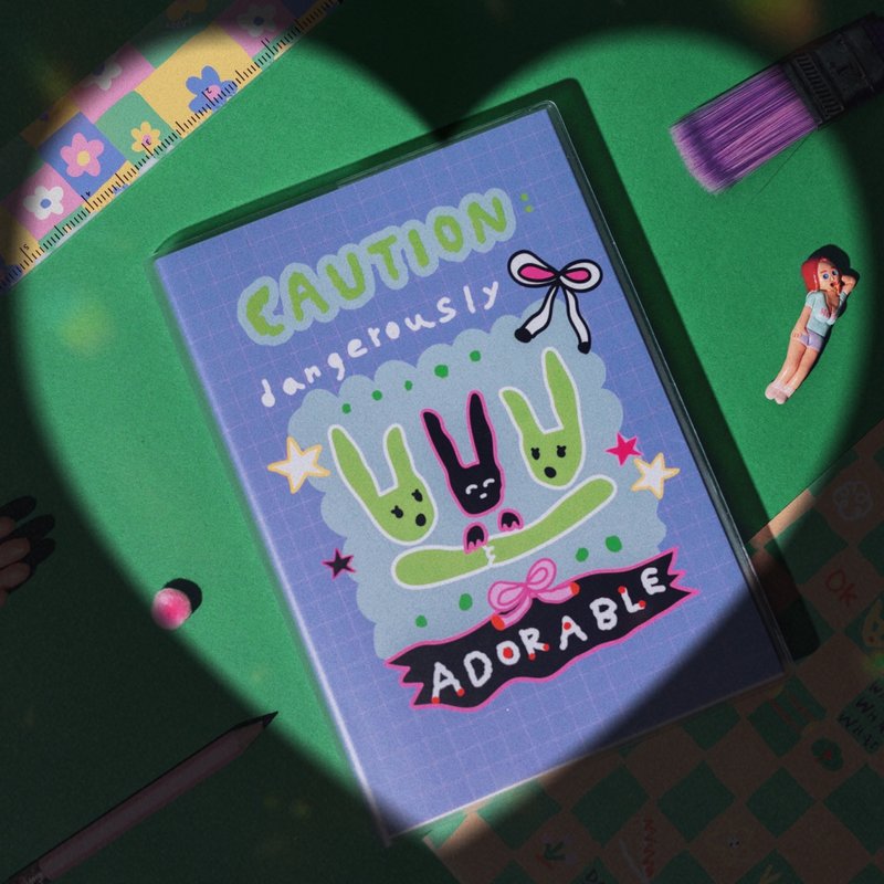 马卡龙脚趾图文手帐 无时效 万年历 雾面书套 | 可爱兔兔家族 - 笔记本/手帐 - 纸 多色