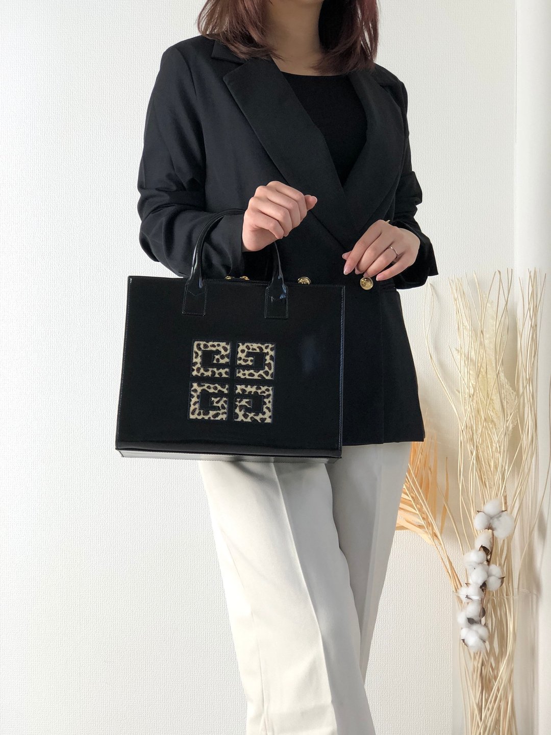 【日本直送，名牌二手包装】GIVENCHY豹纹logo皮革手提包黑vintage复古旧upehz7 - 手提包/手提袋 - 真皮 黑色