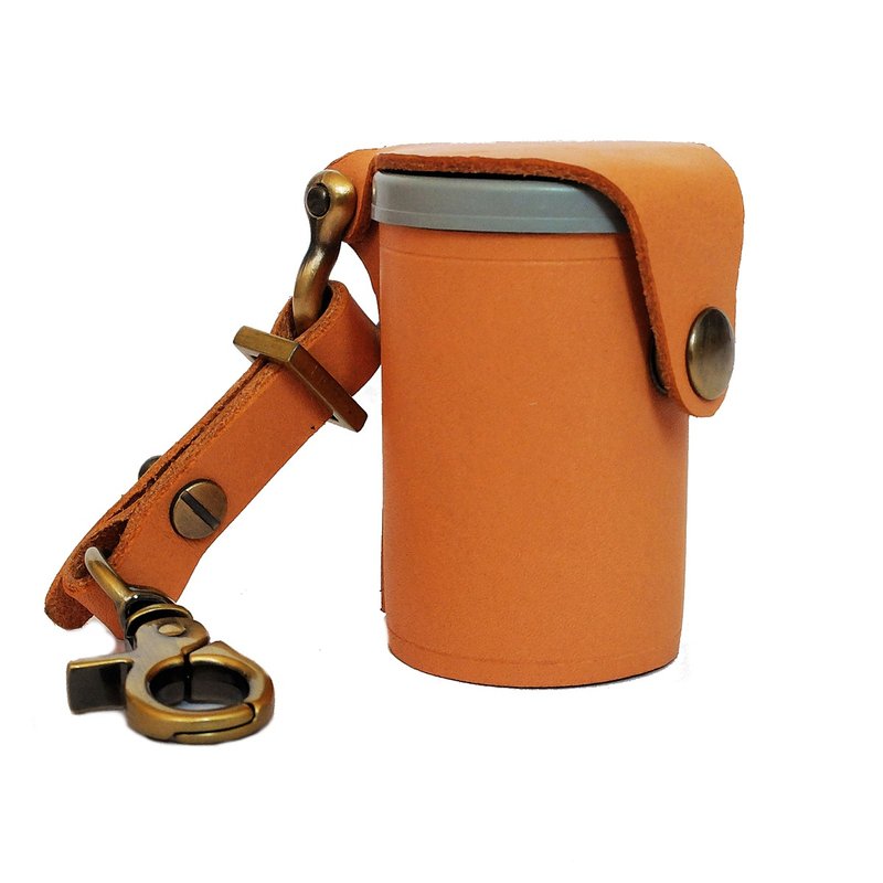 Film Bottle Case leather handcrafts nude color - 皮件 - 真皮 金色