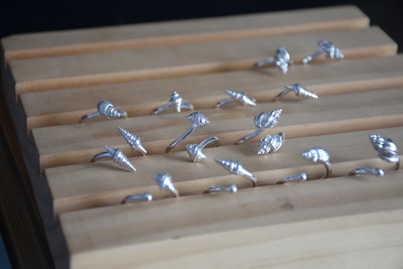 小海螺纯银戒指 适合叠戴 925银手工指环 - 戒指 - 纯银 银色