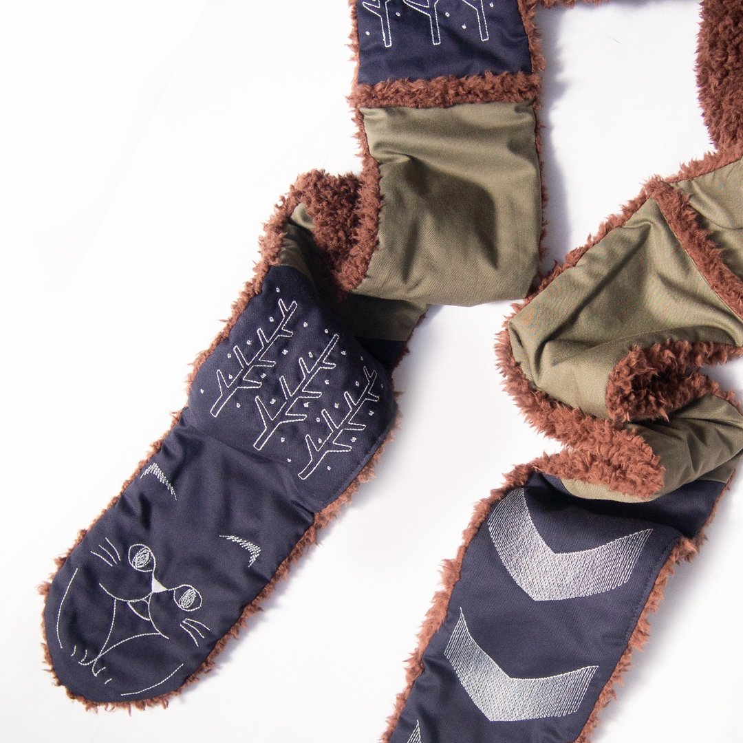 [Made to order] Embroidered cat embroidery long muffler navy x Khaki - 其他 - 聚酯纤维 蓝色