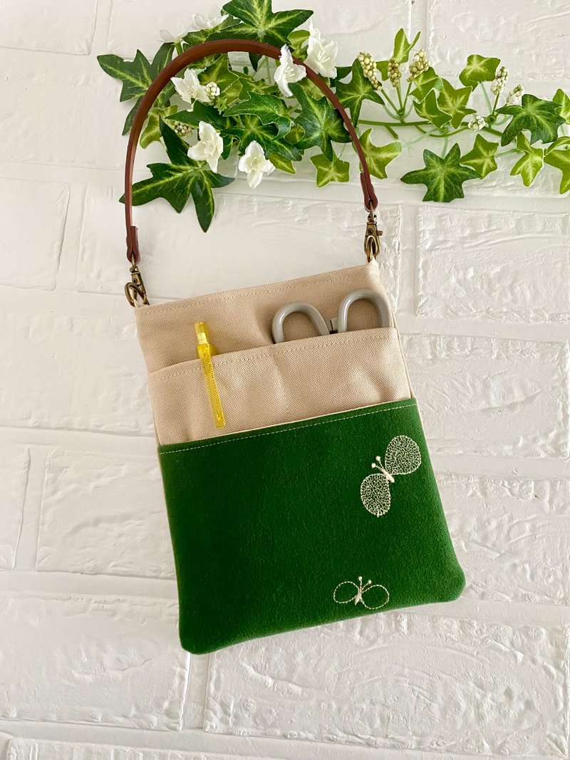 minä perhonen 收纳包 minaperhonen - 化妆包/杂物包 - 棉．麻 