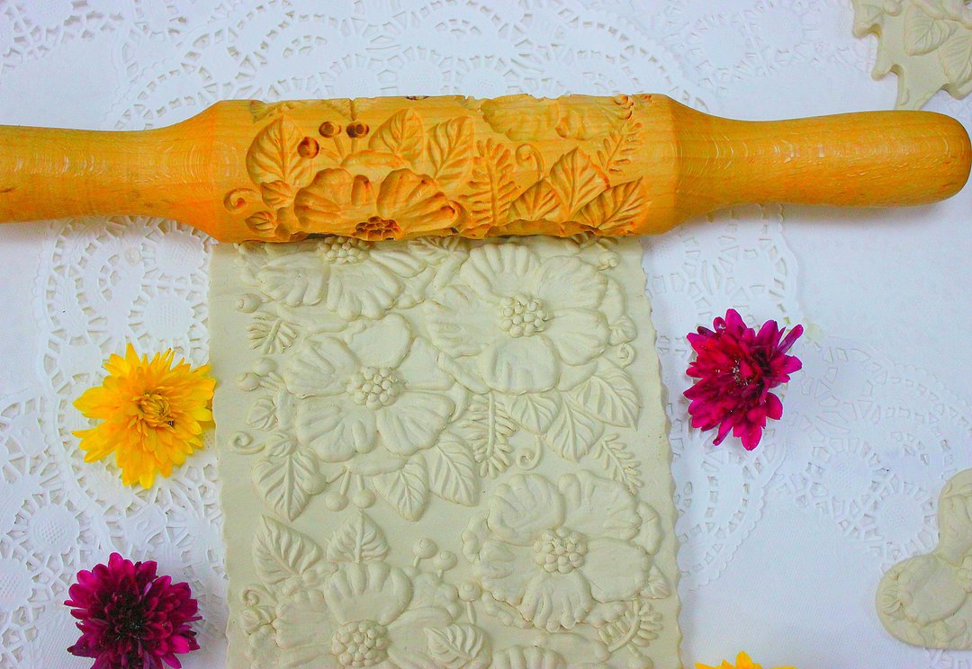 Rolling pins with flowers,  Stamp cookie cutter ,a rolling pin, cookie cutter - 厨房家电 - 木头 咖啡色