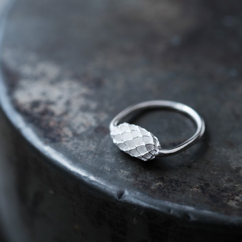 Kashrina Ring Silver 925 - 戒指 - 其他金属 银色