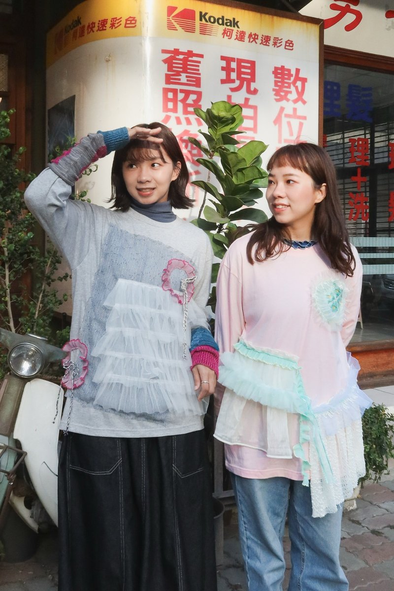 谁彼 sep.beads 原创 设计 手工制上衣 可爱小细节/订制/衣服 - 女装 T 恤 - 其他材质 灰色