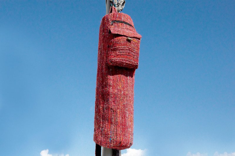 限量一件 编织手感瑜珈垫背包 / yoga bag / 瑜伽包 / 编织包 / 手工织布包 - 缤纷手捻纱丽丝线 - 侧背包/斜挎包 - 丝．绢 红色