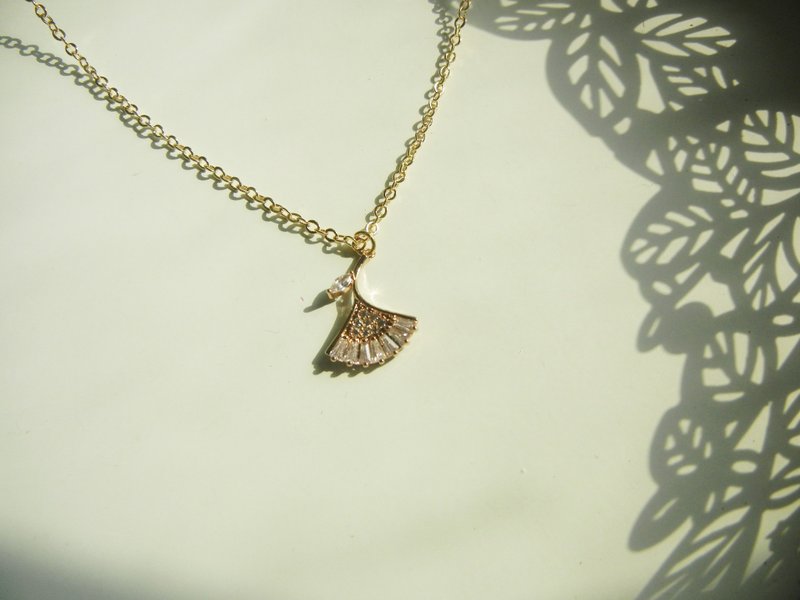 *coucoubird*华丽银杏项链 - 项链 - 24k 金 金色