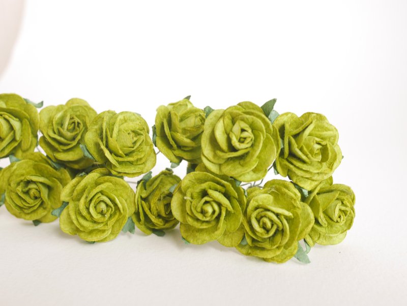 Paper flowers, centerpieces, DIY supplies, 50 pieces size 2.5 cm., green color. - 其他 - 纸 绿色