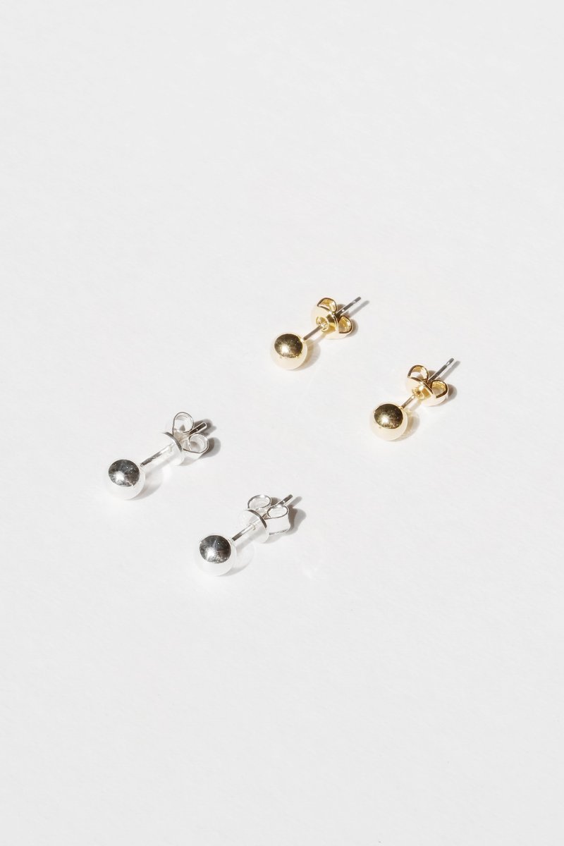 Baby Ball Earring 迷你珠珠耳饰 - 耳环/耳夹 - 纯银 银色