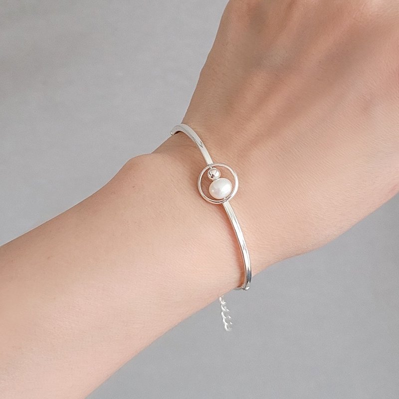 A005w-纯银珍珠手环 - 手链/手环 - 纯银 白色