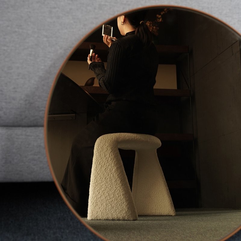 Fuzzy椅凳 | 化妆椅 | 穿鞋椅 - 椅子/沙发 - 其他人造纤维 白色