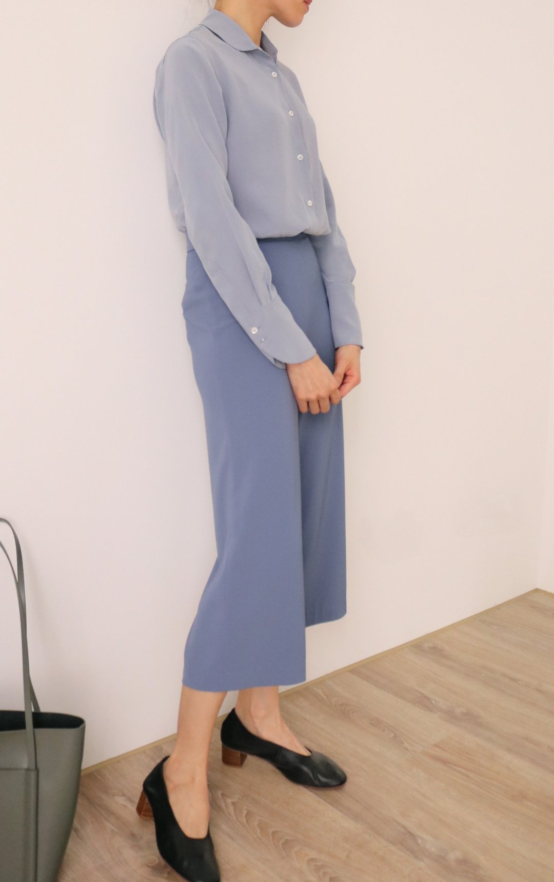 Mist Crop Trousers 蓝灰色垂坠风直筒八分裤-古着 - 女装长裤 - 聚酯纤维 蓝色