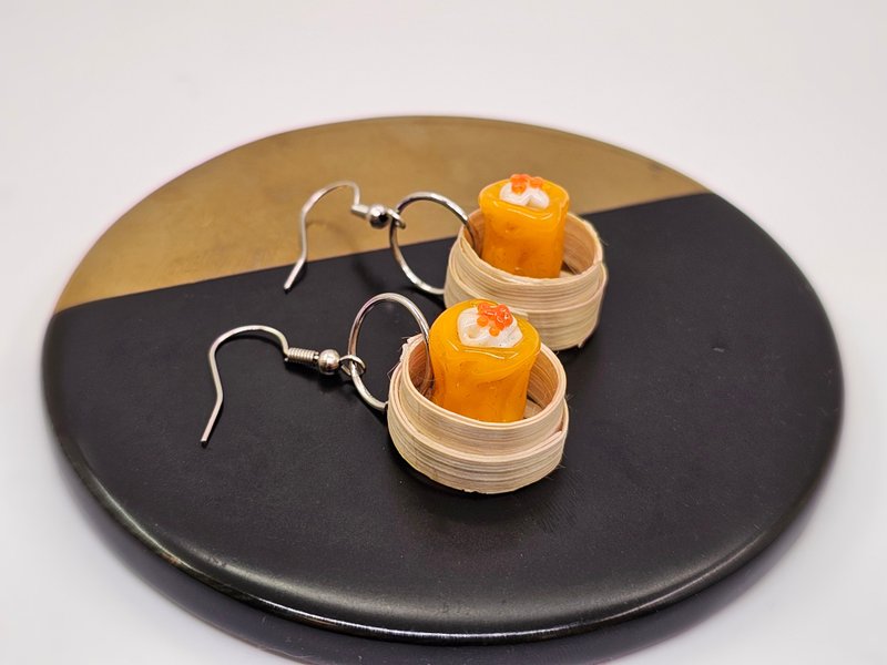手工玻璃香港特色美食烧卖耳环 - 耳环/耳夹 - 玻璃 橘色