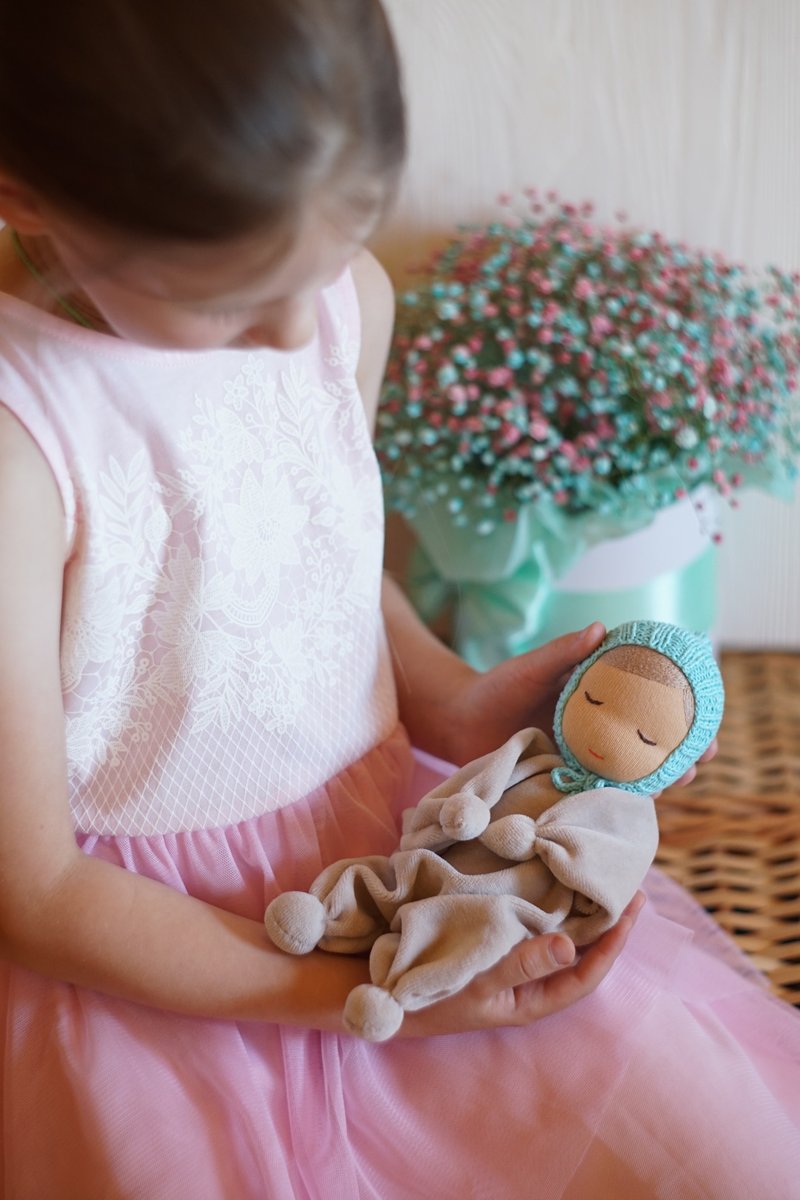 Waldorf doll First soft baby doll Organic gender neutral baby toys - 玩具/玩偶 - 羊毛 蓝色