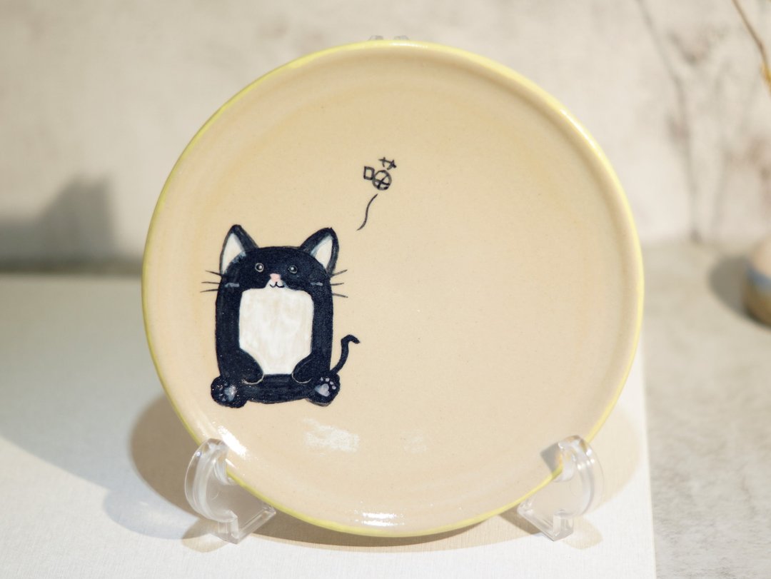 黑猫手绘陶盘,餐盘,菜盘,水果盘,点心盘-直径约15.4厘米 - 盘子/餐盘/盘架 - 陶 多色