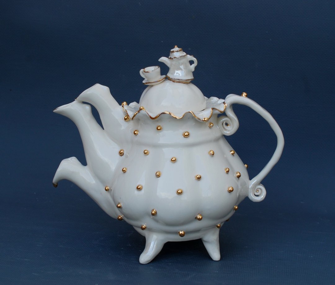三嘴茶壶 疯狂茶会 爱丽丝梦游仙境 手工瓷茶壶 - 茶具/茶杯 - 瓷 白色