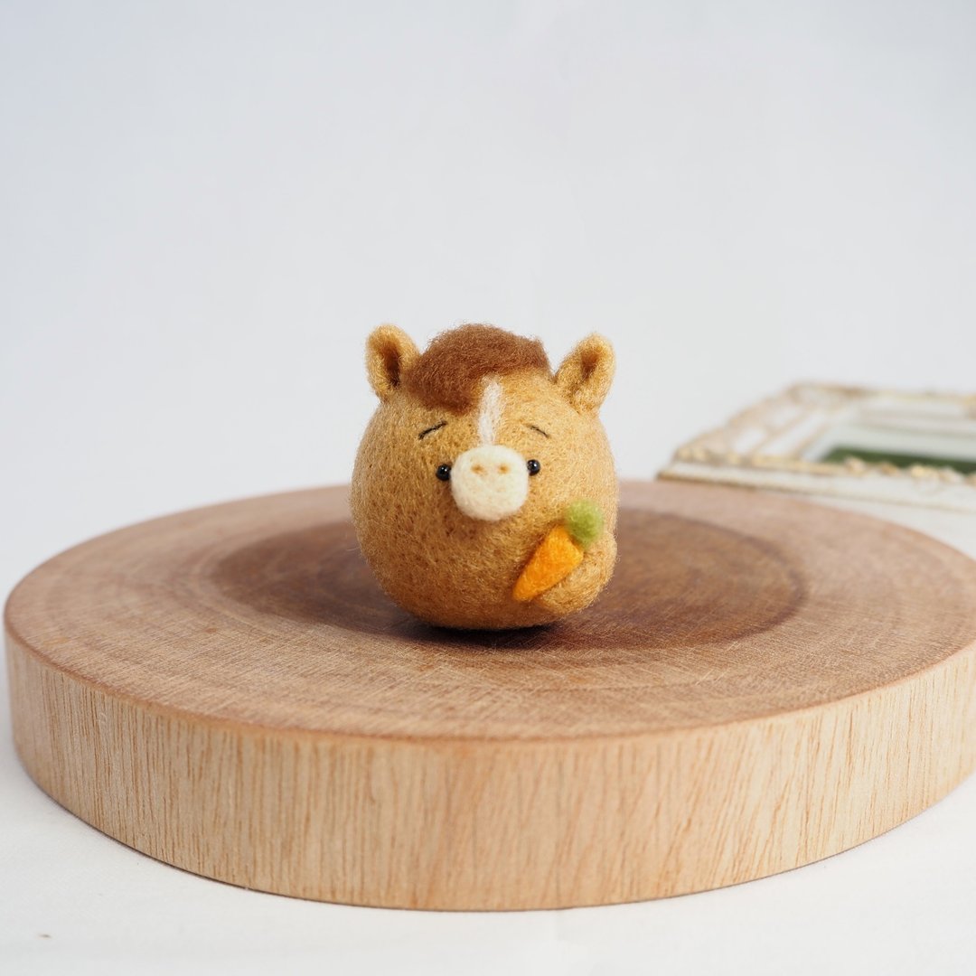 Mayu Horse (Chestnut・Dark Brown・Black・White) Wool Felt - 摆饰 - 羊毛 咖啡色