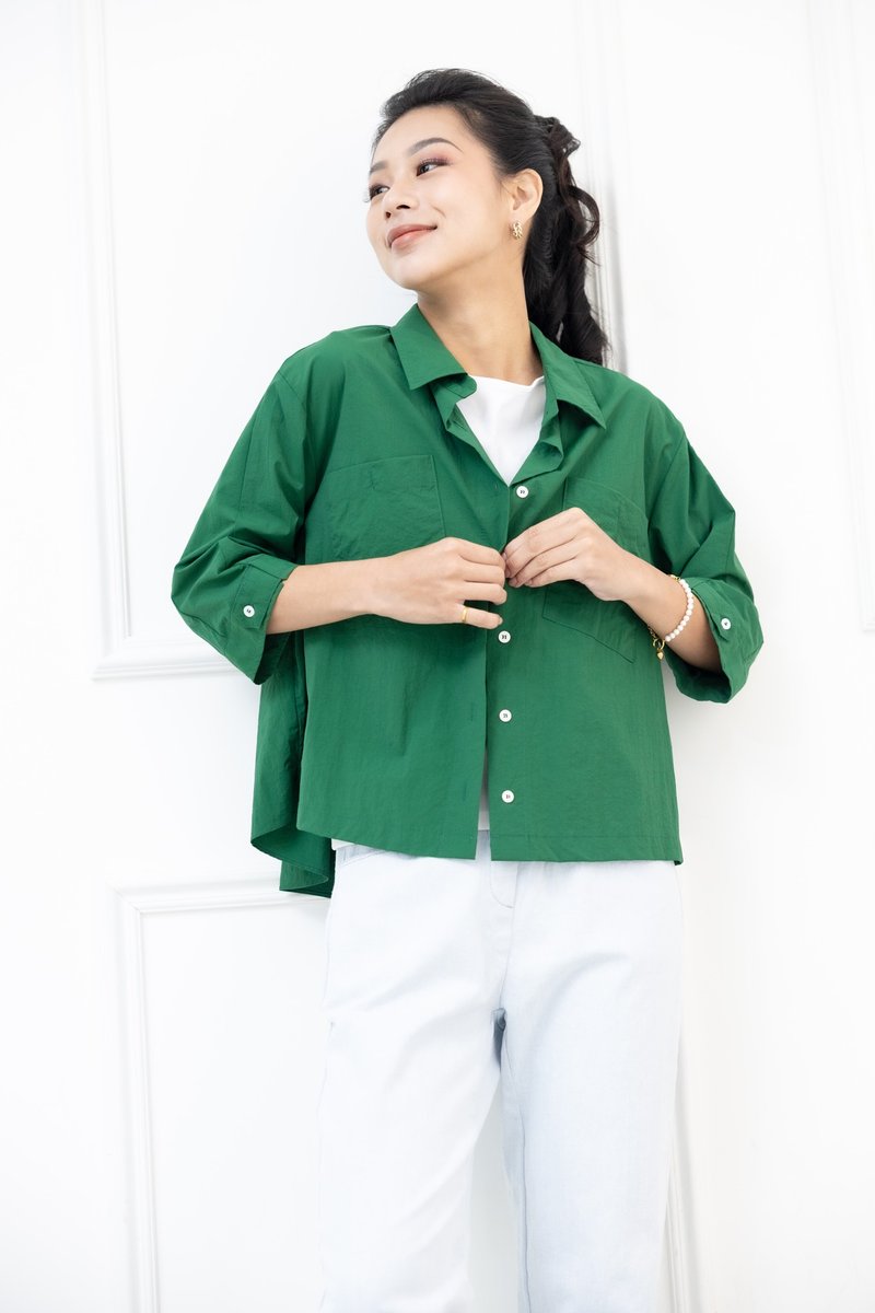 胸前口袋五分袖衬衫 绿色 - 女装 T 恤 - 其他材质 绿色
