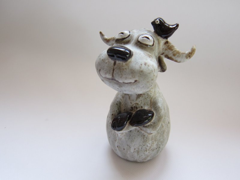 Ceramic Buffalo, handmade ceramics, Super Cute Buffalo, Ceramic Buffalo figures, mini sculpture Buffalo, Adorable Buffalo - 玩偶/公仔 - 瓷 灰色