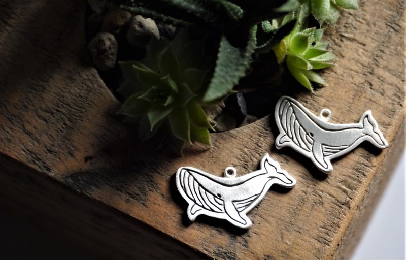 |疗愈银黏土手作 ・温柔的蓝鲸先生 | 坠链・一人成团 - 金工/饰品 - 银 