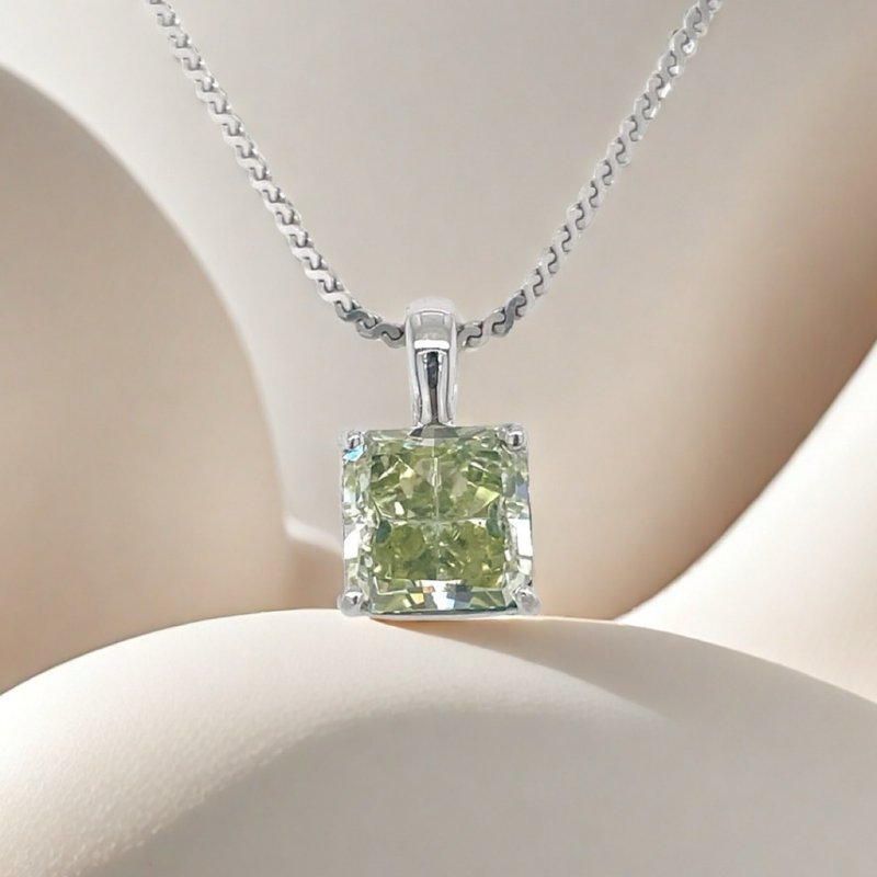 璀璨夺目彩钻项链 - 项链 - 贵金属 