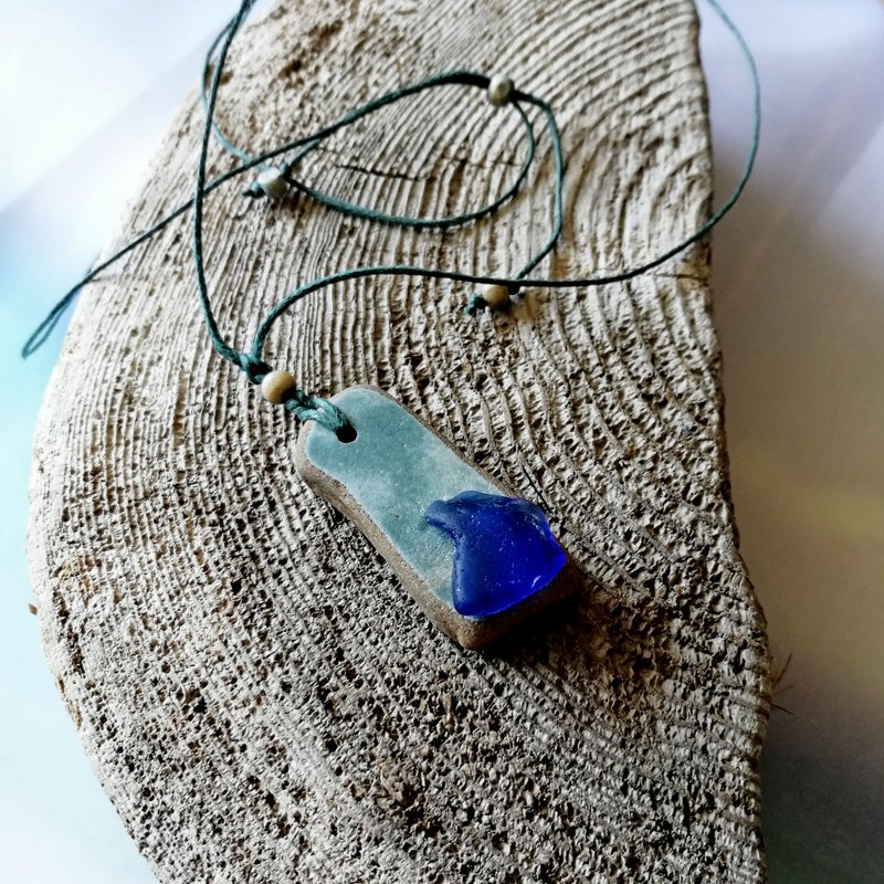 Wave Charm 海玻璃項鍊 波浪魅力 Blue sea glass pendant 波浪 Cute long necklace 情人節禮物 禮物推薦手工 - 项链 - 玻璃 蓝色