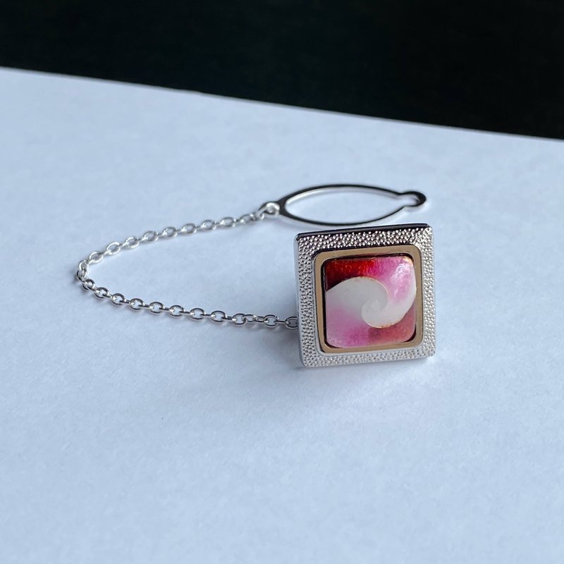 Vortex [Garnet] Cloisonne Tie Tack Lapel Pin Pure Silver Wired Cloisonne - 领带/领带夹 - 其他材质 红色