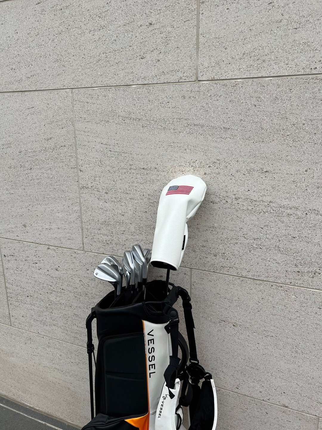 【Tee Time Golf 】 美国国旗高尔夫球杆套 Driver Headcover  一 - 运动配件 - 人造皮革 白色