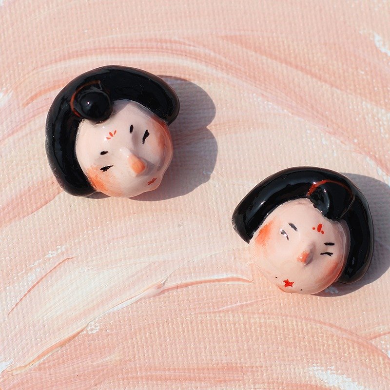 paramecium 唐朝女人胸针石塑粘土手工制超可爱 - 胸针 - 粘土 粉红色