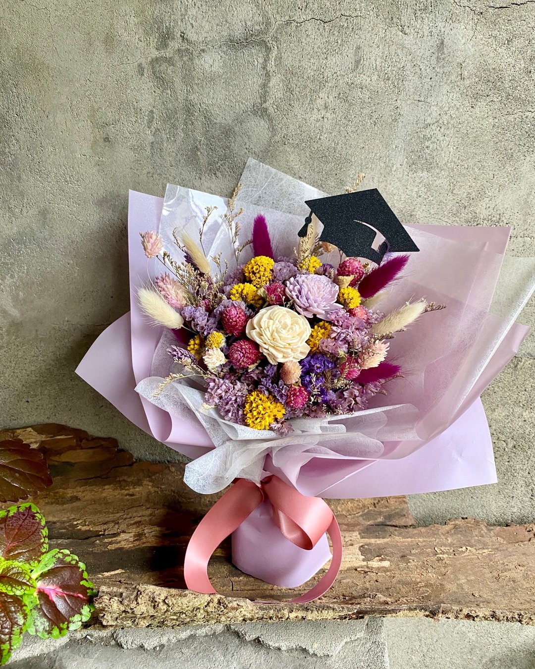 Patti Florist紫色星辰 毕业干燥花束 - 干燥花/捧花 - 植物．花 紫色